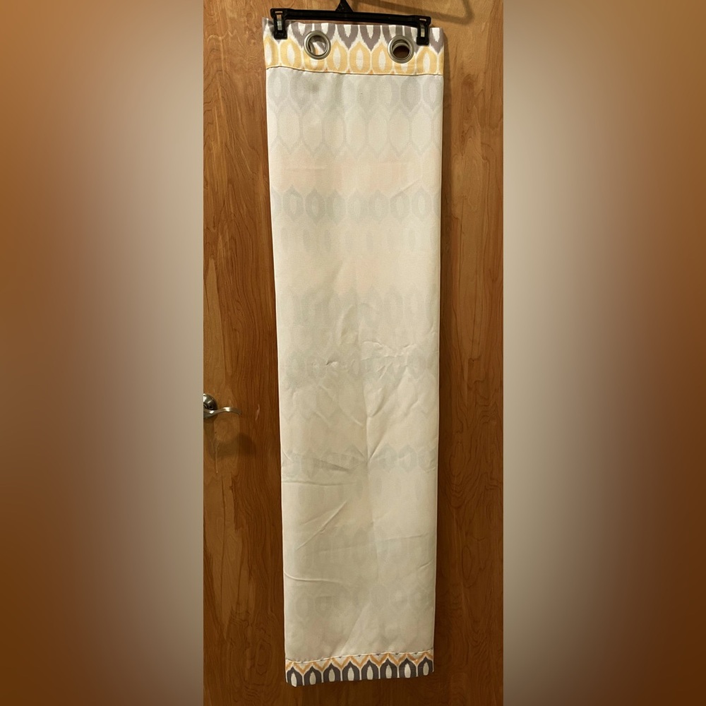 Geometric Patterned Curtain Panel - Picture 2 of 3